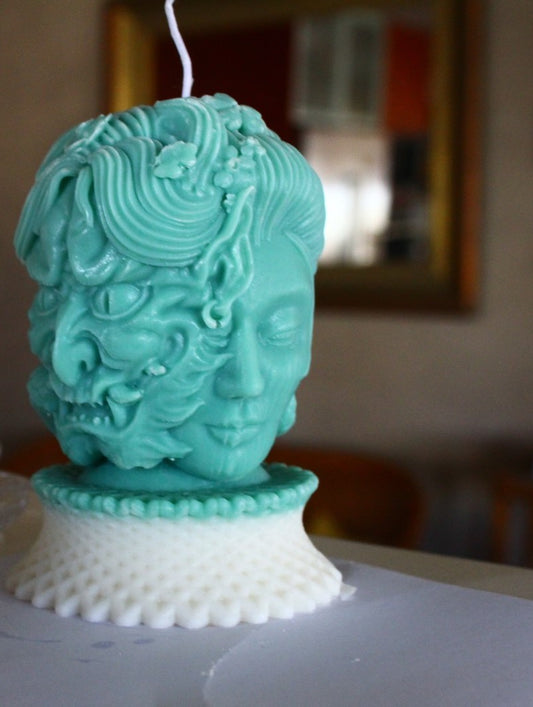 Βούδας Γυναίκα (Τέρας)